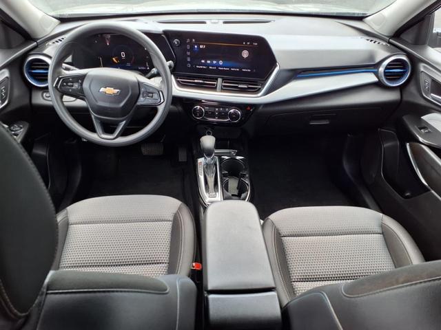 Photo of 2024 Sterling Gray Metallic Chevrolet Trax