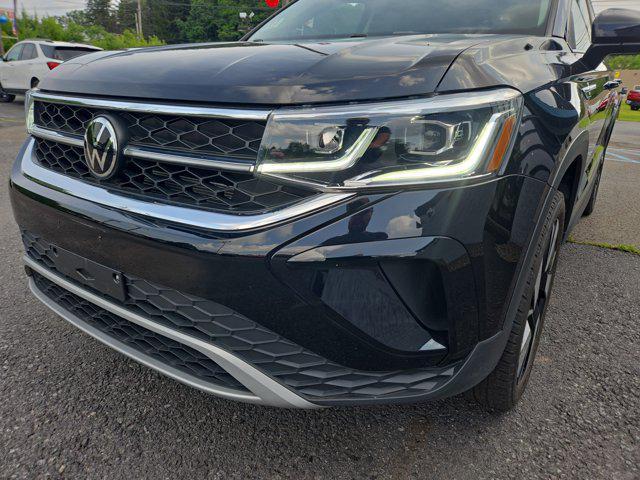 Photo of 2023 Deep Black Pearl Volkswagen Taos