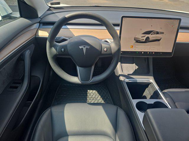 Photo of 2023 Pearl White Multi-Coat Tesla Model 3