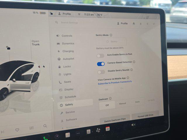 Photo of 2023 Pearl White Multi-Coat Tesla Model 3