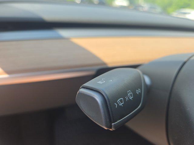 Photo of 2023 Pearl White Multi-Coat Tesla Model 3