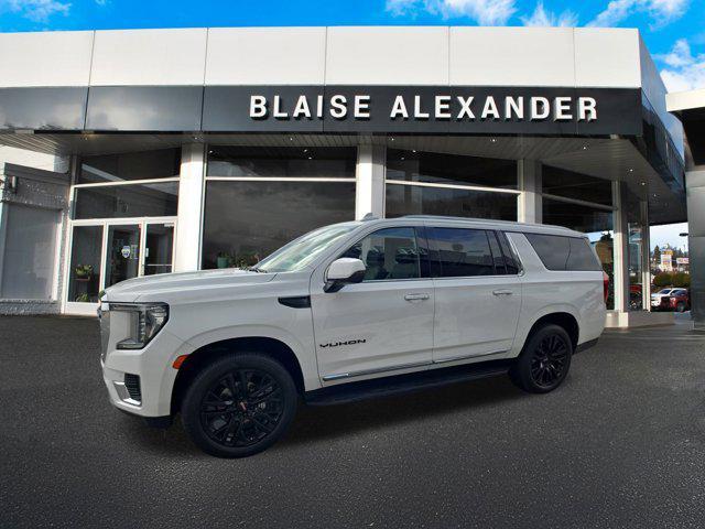 Photo of 2023 Summit White GMC Yukon XL