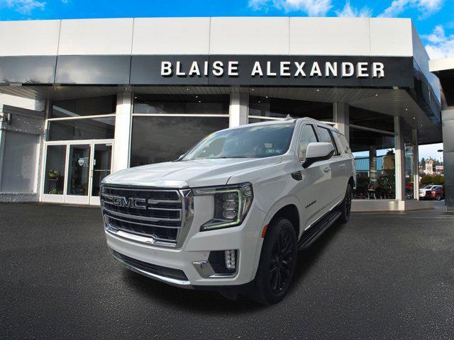 Photo of 2023 Summit White GMC Yukon XL