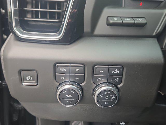 Photo of 2025 Onyx Black GMC Sierra 1500