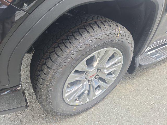 Photo of 2025 Onyx Black GMC Sierra 1500