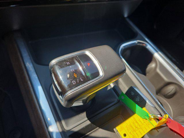 Photo of 2022 Black Chevrolet Silverado 1500