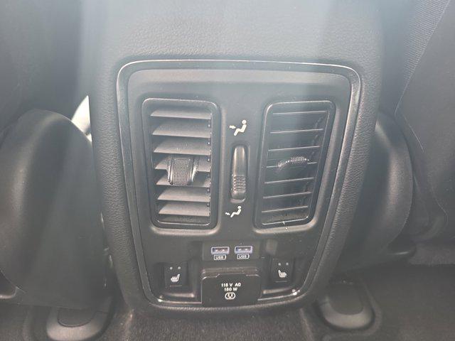 Photo of 2021 Bright White Clearcoat Jeep Grand Cherokee