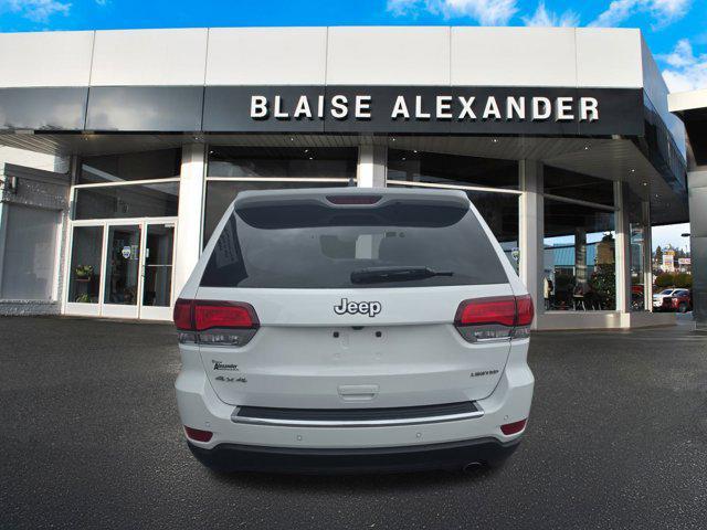Photo of 2021 Bright White Clearcoat Jeep Grand Cherokee