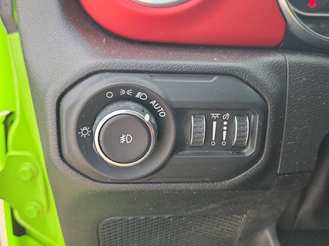Photo of 2021 Gecko Clearcoat Jeep Wrangler Unlimited