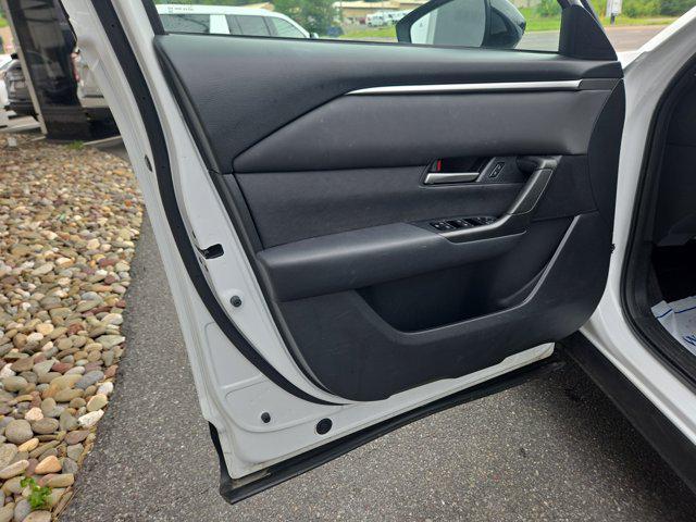 Photo of 2023 Wind Chill Pearl Mazda CX-50