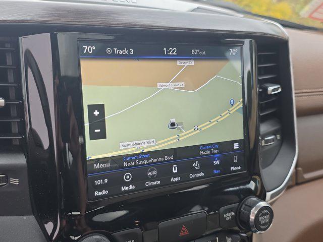 Photo of 2019 Patriot Blue Pearlcoat RAM 1500