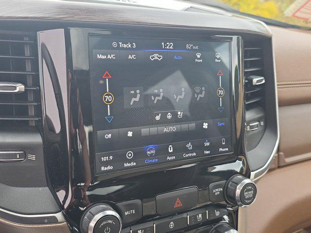 Photo of 2019 Patriot Blue Pearlcoat RAM 1500