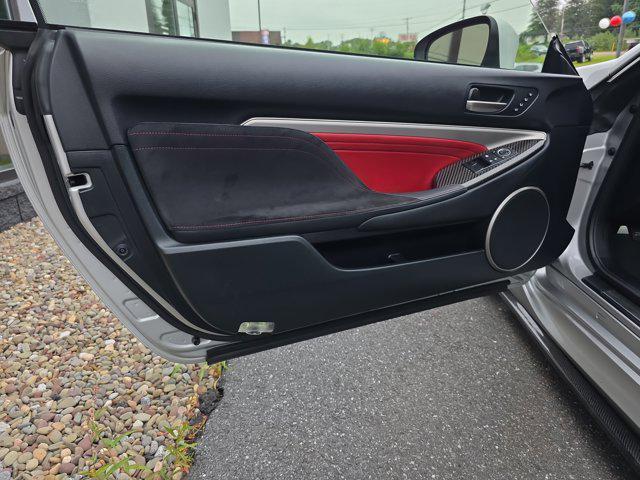 Photo of 2016 Liquid Platinum Lexus RC F
