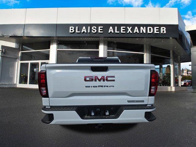 Photo of 2025 Summit White GMC Sierra 1500