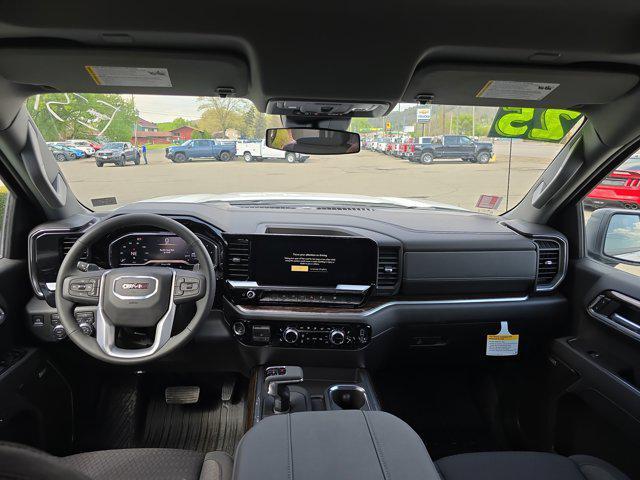 Photo of 2025 Summit White GMC Sierra 1500