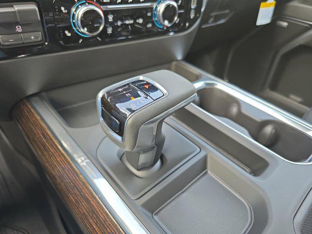 Photo of 2025 Summit White GMC Sierra 1500