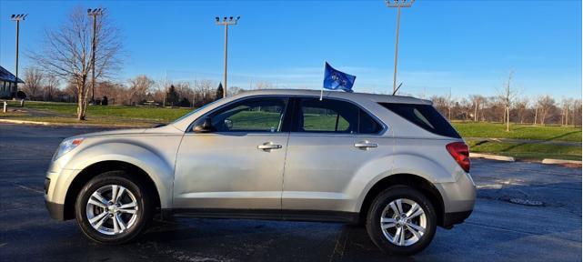 Photo of 2014 Gray Chevrolet Equinox