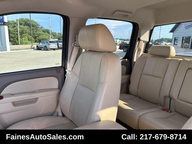 Photo of 2011 Onyx Black GMC Sierra 2500