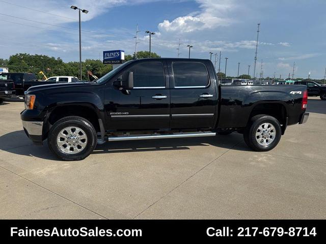Photo of 2011 Onyx Black GMC Sierra 2500