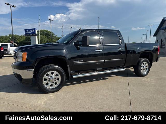 Photo of 2011 Onyx Black GMC Sierra 2500