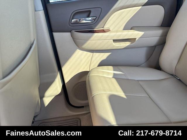 Photo of 2011 Onyx Black GMC Sierra 2500