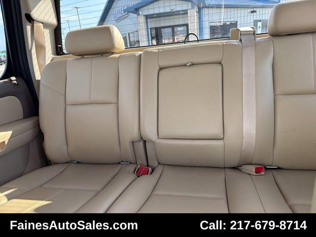 Photo of 2011 Onyx Black GMC Sierra 2500