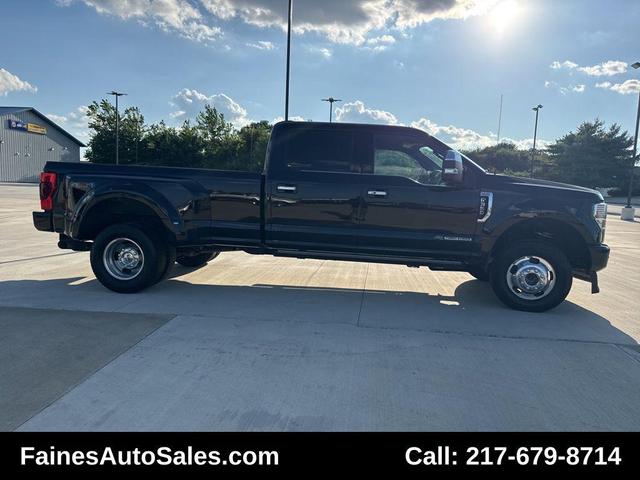 Photo of 2021 Agate Black Metallic Ford F-350