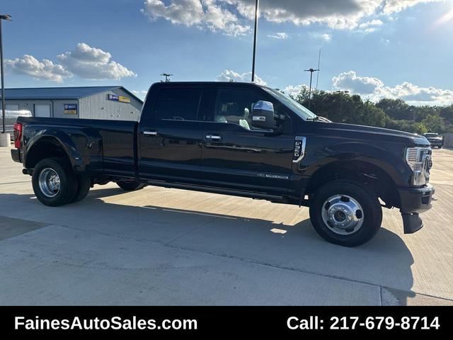 Photo of 2021 Agate Black Metallic Ford F-350