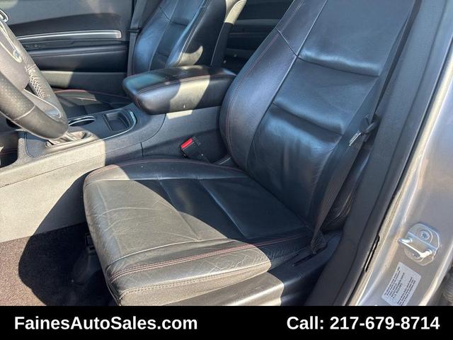 Photo of 2018 Billet Metallic Clearcoat Dodge Durango