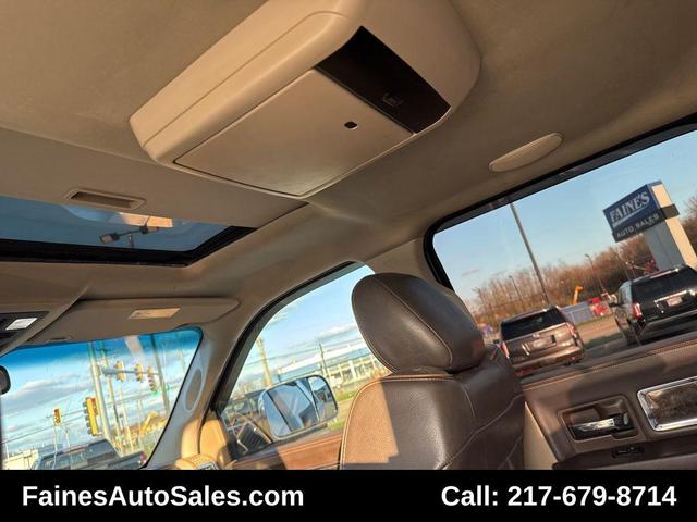 Photo of 2012 Bright White Clearcoat RAM 2500