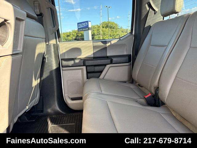 Photo of 2022 Oxford White Ford F-350