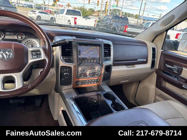 Photo of 2013 Bright White Clearcoat RAM 2500