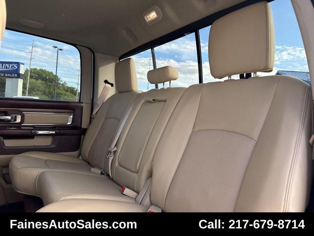 Photo of 2013 Bright White Clearcoat RAM 2500