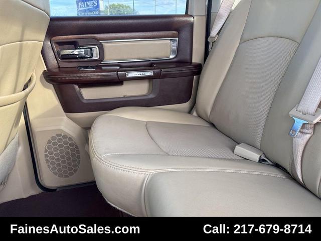 Photo of 2013 Bright White Clearcoat RAM 2500