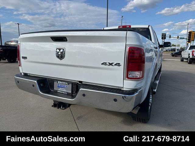 Photo of 2013 Bright White Clearcoat RAM 2500