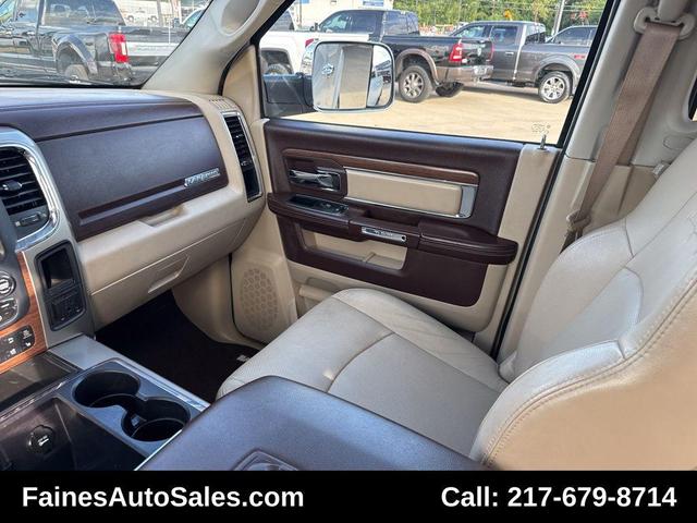 Photo of 2013 Bright White Clearcoat RAM 2500