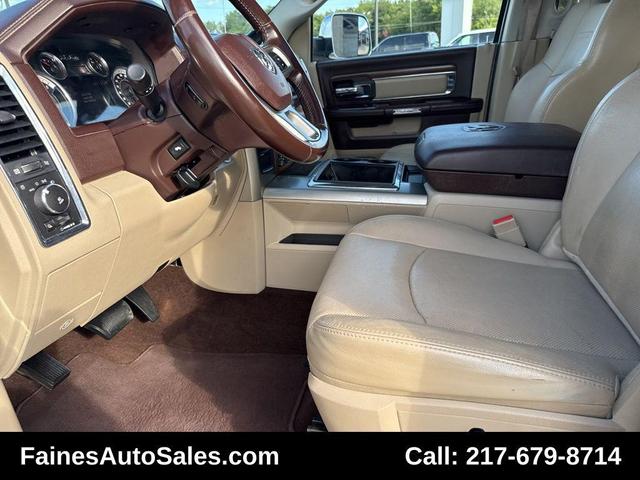 Photo of 2013 Bright White Clearcoat RAM 2500