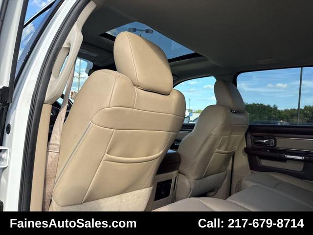 Photo of 2013 Bright White Clearcoat RAM 2500
