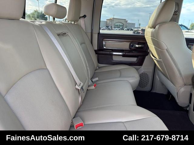 Photo of 2013 Bright White Clearcoat RAM 2500
