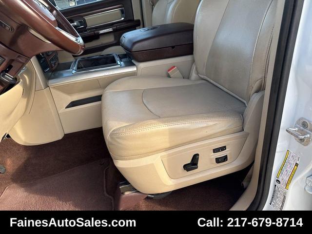 Photo of 2013 Bright White Clearcoat RAM 2500