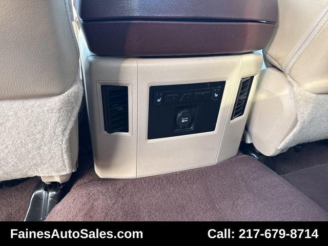 Photo of 2013 Bright White Clearcoat RAM 2500