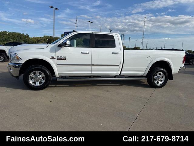 Photo of 2013 Bright White Clearcoat RAM 2500