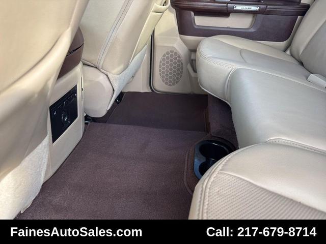 Photo of 2013 Bright White Clearcoat RAM 2500