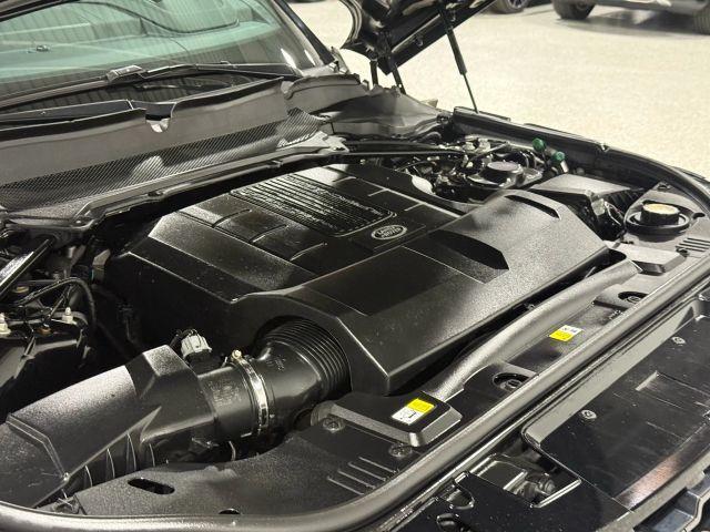 Photo of 2019 Santorini Black Land Rover Range Rover Sport