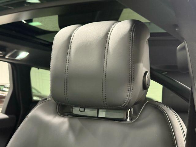 Photo of 2019 Santorini Black Land Rover Range Rover Sport