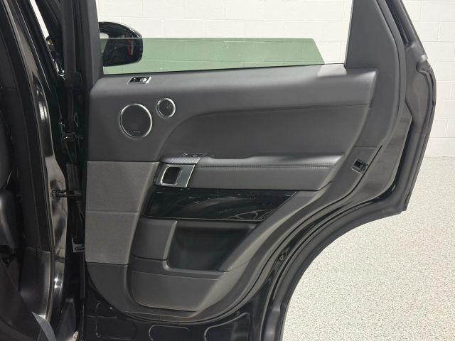 Photo of 2019 Santorini Black Land Rover Range Rover Sport