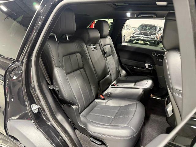 Photo of 2019 Santorini Black Land Rover Range Rover Sport