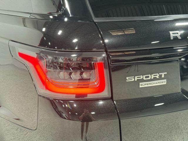 Photo of 2019 Santorini Black Land Rover Range Rover Sport