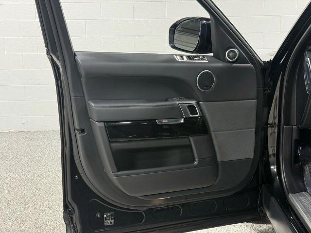 Photo of 2019 Santorini Black Land Rover Range Rover Sport