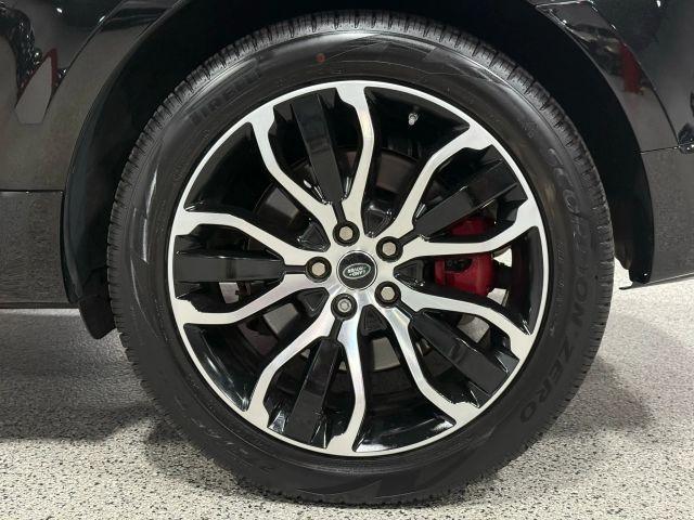 Photo of 2019 Santorini Black Land Rover Range Rover Sport